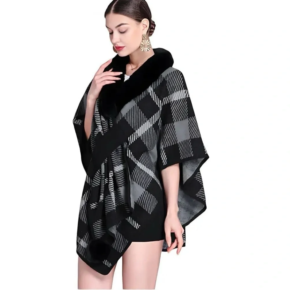 Ladies Tahari Full Zip Collar Dolman Sleeve Poncho Sweater Black Plaid S/M